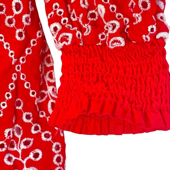 CAbi Lyric Red White Eyelet Embroidered Puff Sleeve Top Blouse Size M 6203 - Picture 8 of 15
